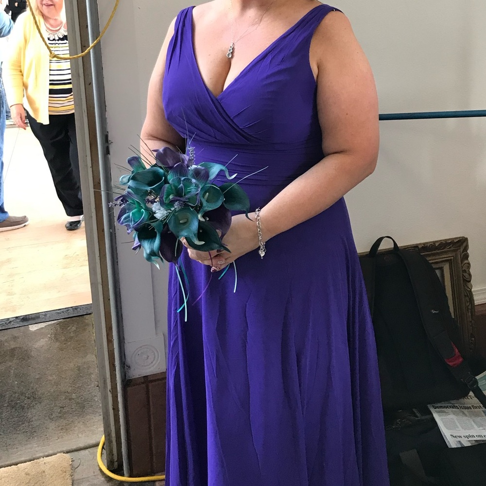 David's Bridal Purple V-Neck Chiffon Bridesmaid Dress